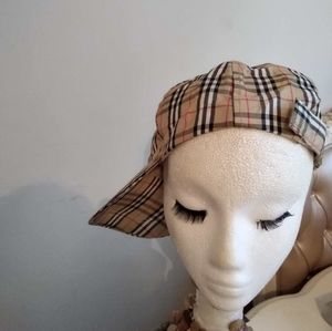 Women's Plaid Hat /Cap